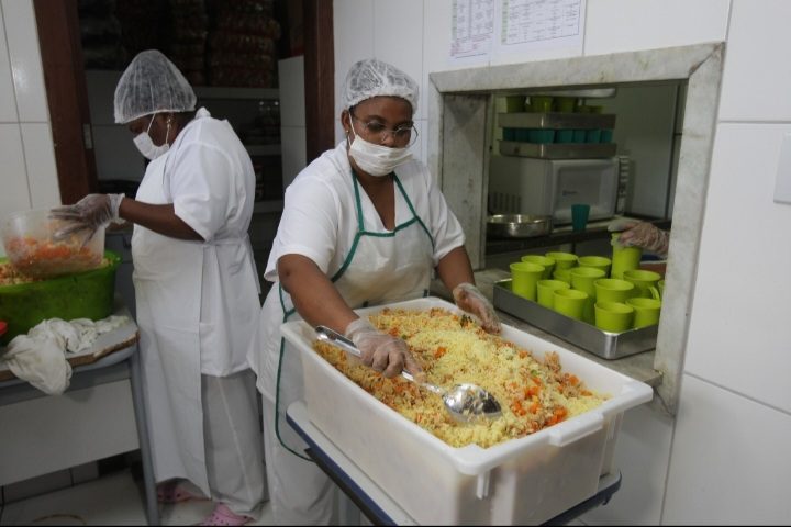 Jerônimo garante R$ 50 milhões na compra de produtos da agricultura familiar para a alimentação escolar na Bahia