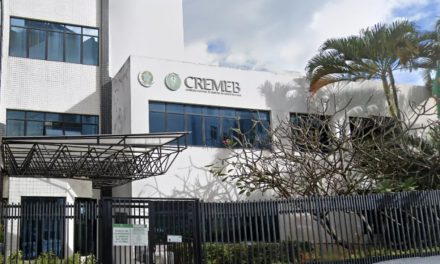 Cremeb investiga denúncias contra cirurgião plástico de Itabuna
