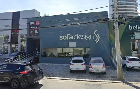 Loja Sofá Design deverá suspender venda de produtos e ressarcir clientes