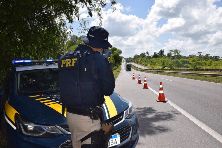 Operação Semana Santa 2023: PRF registra queda no número de acidentes nas rodovias baianas
