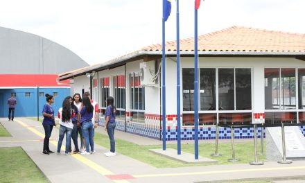 Escolas estaduais têm mais de 1,4 mil estudantes autistas; investimento para garantir inclusão ultrapassa R$ 40 milhões, em 2023