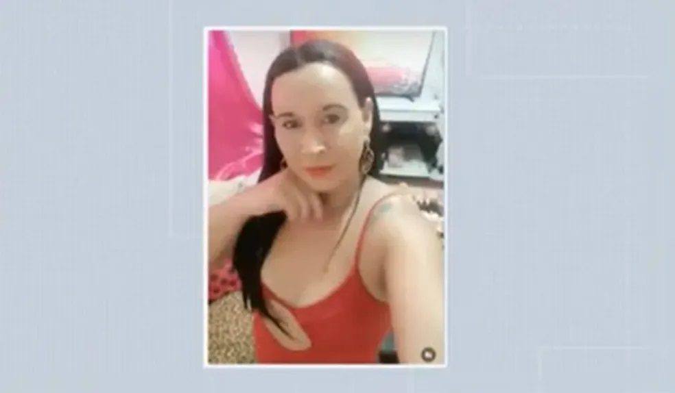 Morre mulher trans que teve corpo queimado pelo ex-companheiro em Itabuna