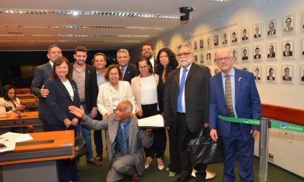 Amurc obtém a assinatura de 26 parlamentares em defesa dos cacauicultores