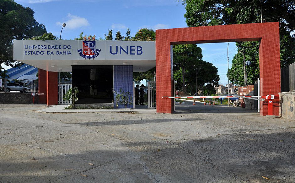 Acordo judicial anula provas e elimina candidatos irregulares do concurso de professores da Uneb