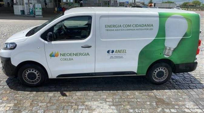 Troca de lâmpadas gratuita chega à região sul da Bahia nesta semana