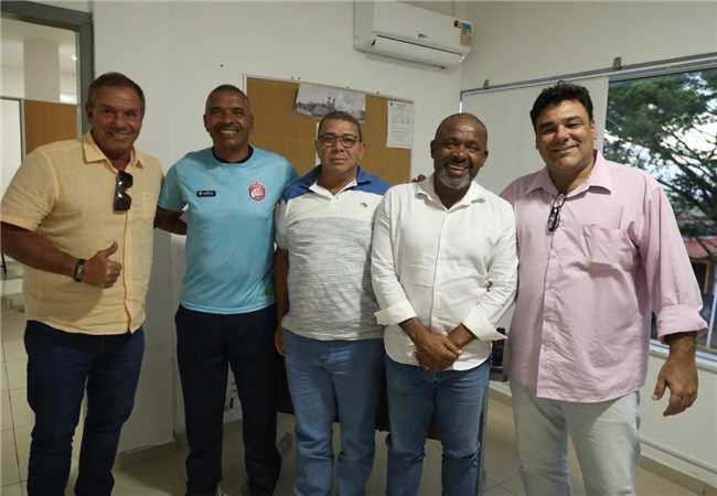 Apoio da prefeitura garante participação da Seleção de Ilhéus no Intermunicipal 2023