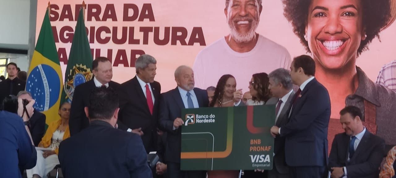 Jerônimo participa, junto com Lula, do lançamento do Plano Safra da Agricultura Familiar