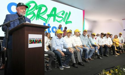 Jerônimo e Lula participam da abertura da Bahia Farm Show, que espera movimentar R$ 8 bilhões em negócios