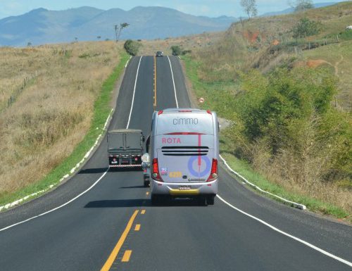 Após acordo, rodoviários de empresas intermunicipais encerram paralisação