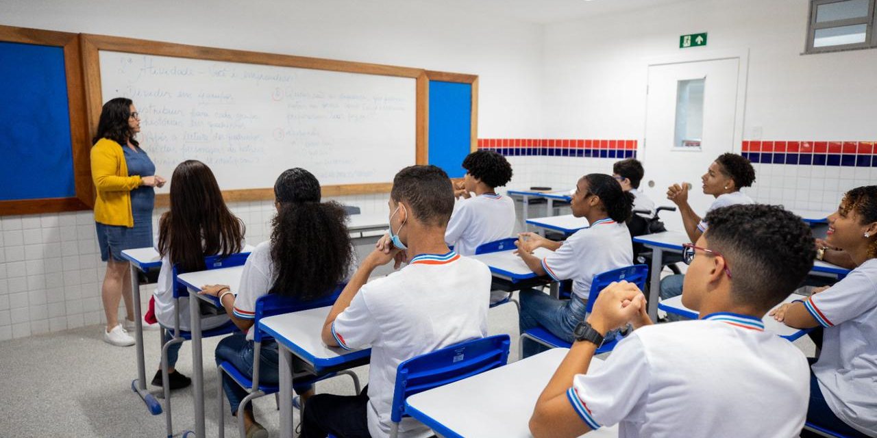 Em 6 meses, Educação da Bahia avança com entrega de 16 novos colégios de Tempo Integral e investimentos no magistério e na gestão da aprendizagem