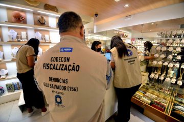 Fiscalização detecta irregularidades em postos de combustíveis e lojas de conveniência