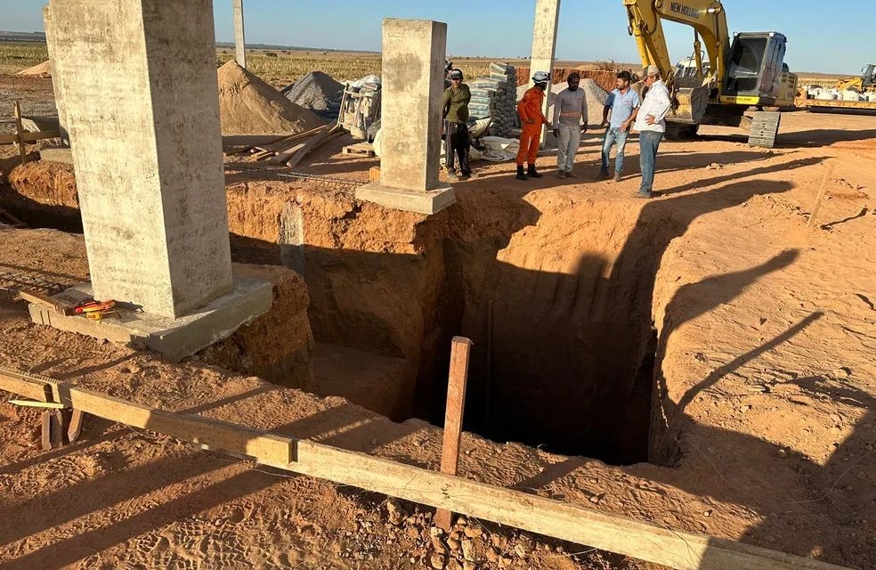 Operário morre soterrado em escavação de poço para elevador de silo na Bahia; caso é o terceiro em dois dias no estado