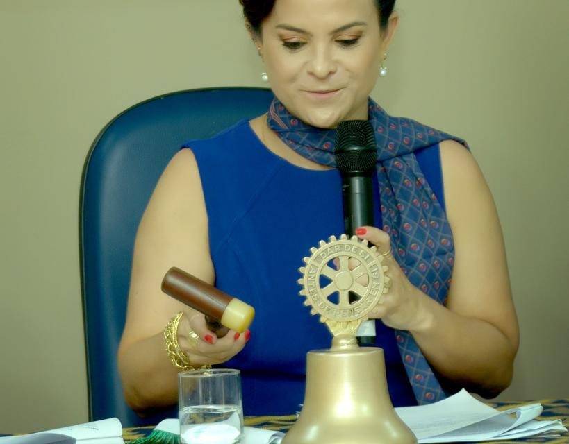 Adriana Mozer toma posse como presidente do Rotary Clube Itabuna