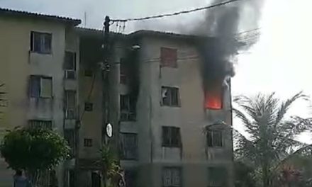 Itabuna: incêndio atinge apartamento em condomínio no bairro São Roque