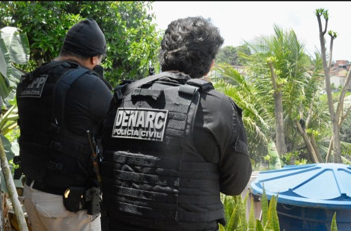 Polícia Civil deflagra ação contra o narcotráfico em Salvador