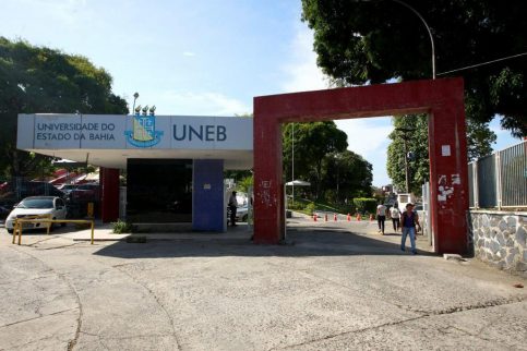 Governo do Estado concede progressão de carreira a técnicos das universidades estaduais