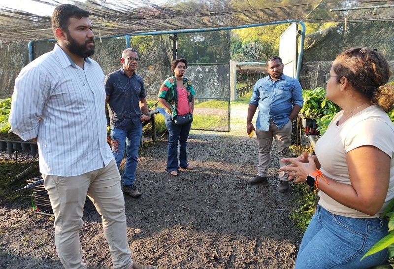 Biofábrica recebe visita técnica da Superintendência da Agricultura Familiar