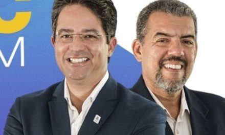 Professores Alessandro Fernandes e Maurício Moreau estão em campanha para reeleição na reitoria da Uesc