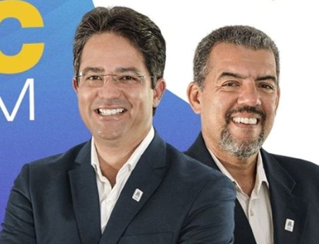 Professores Alessandro Fernandes e Maurício Moreau estão em campanha para reeleição na reitoria da Uesc