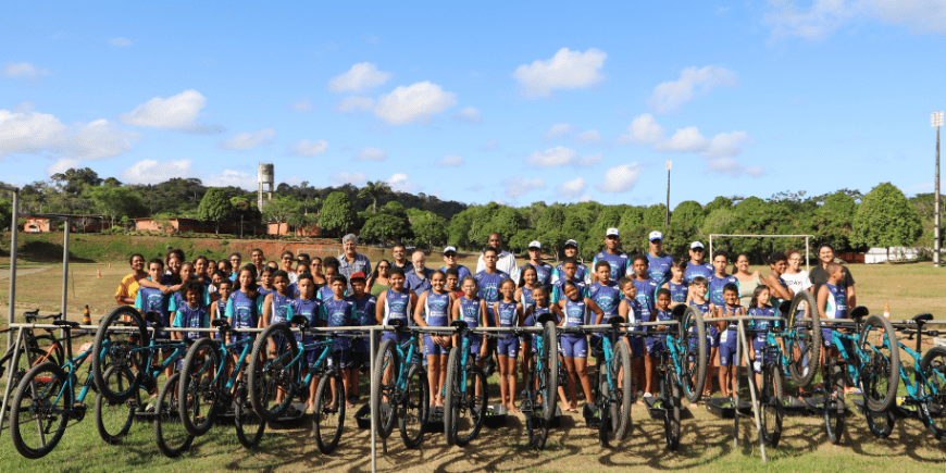 Uesc lança Escolinha de Triathlon; projeto oferece 50 vagas para crianças e adolescentes