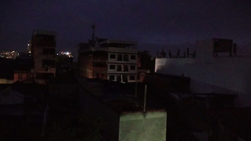 Explosão de transformador da Coelba deixou bairro Conceição sem energia nesta segunda