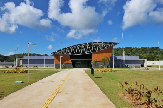 Governador inaugura 26ª Policlínica Regional e Unidade Básica de Saúde em Ilhéus