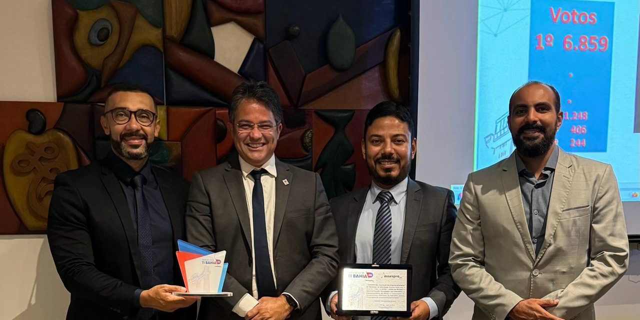 Uesc e Cepedi ganham prêmio TI-Bahia 2023 como destaques no setor de Tecnologia e Inovação