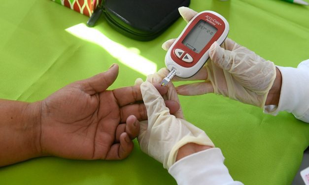 Projeto assegura remédios e tratamento domiciliar a quem tem diabetes tipo 1