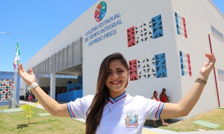 Governo da Bahia inaugura mais uma escola de tempo integral e obras de infraestrutura em Prado