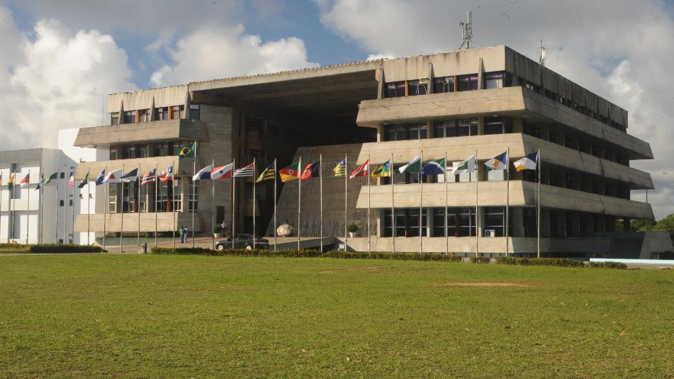 Jerônimo participa de ato em defesa da democracia nesta segunda-feira na Assembleia Legislativa