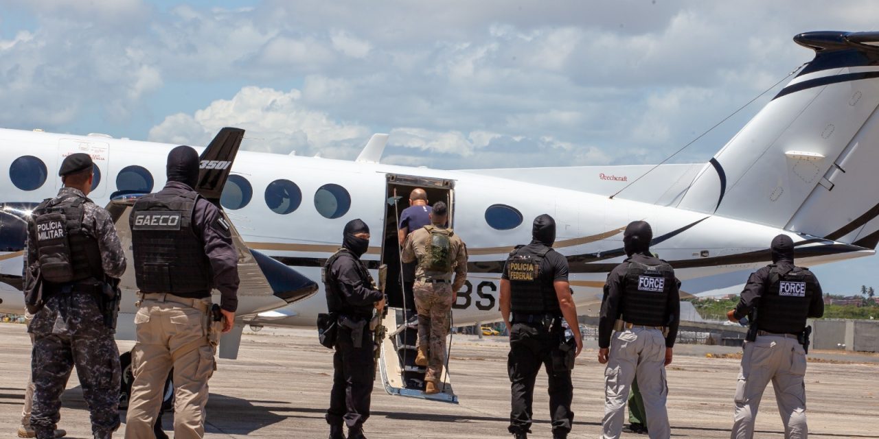 PMs presos na ‘Operação El Patron’ são transferidos para presídio federal