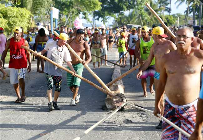 Tradicional Festa da Puxada do Mastro de São Sebastião acontece no próximo final de semana em Olivença