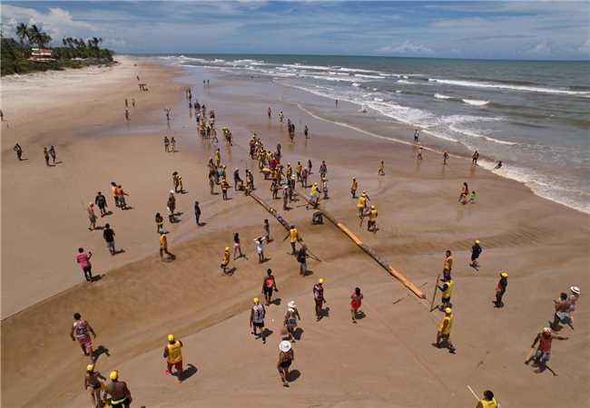 Festa da Puxada do Mastro fortalece laços culturais e mantém viva a tradição indígena em Ilhéus