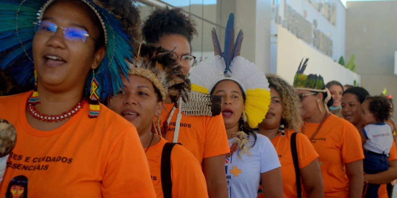 Tupinambás realizam “Porancy” no Materno-Infantil para comemorar primeiro hospital especializado em atendimento indígena da Bahia