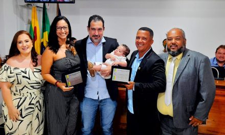 Câmara de Pau Brasil concede Comenda “Nêga Pataxó” aos diretores do Materno-Infantil Dr. Joaquim Sampaio