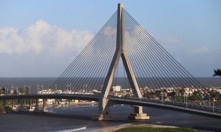 Cenário de novela, Ponte Jorge Amado encanta turistas e atrai investimentos em Ilhéus