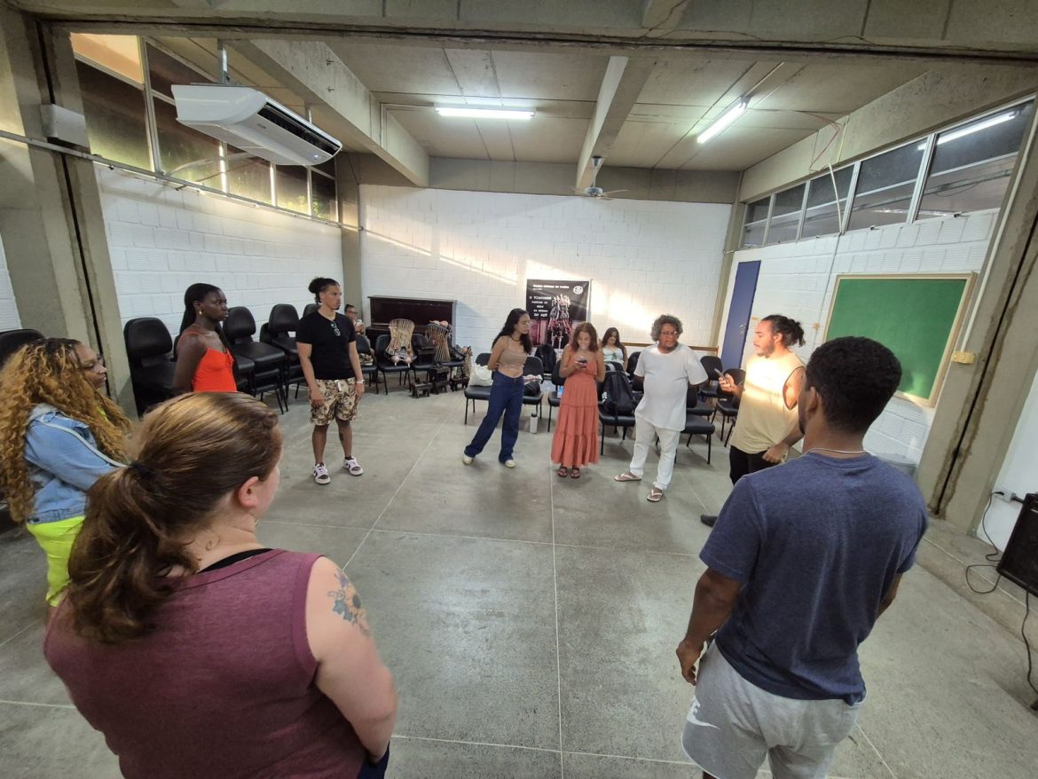 dbef7a00-e2fd-45ae-9840-d9883a873d1f