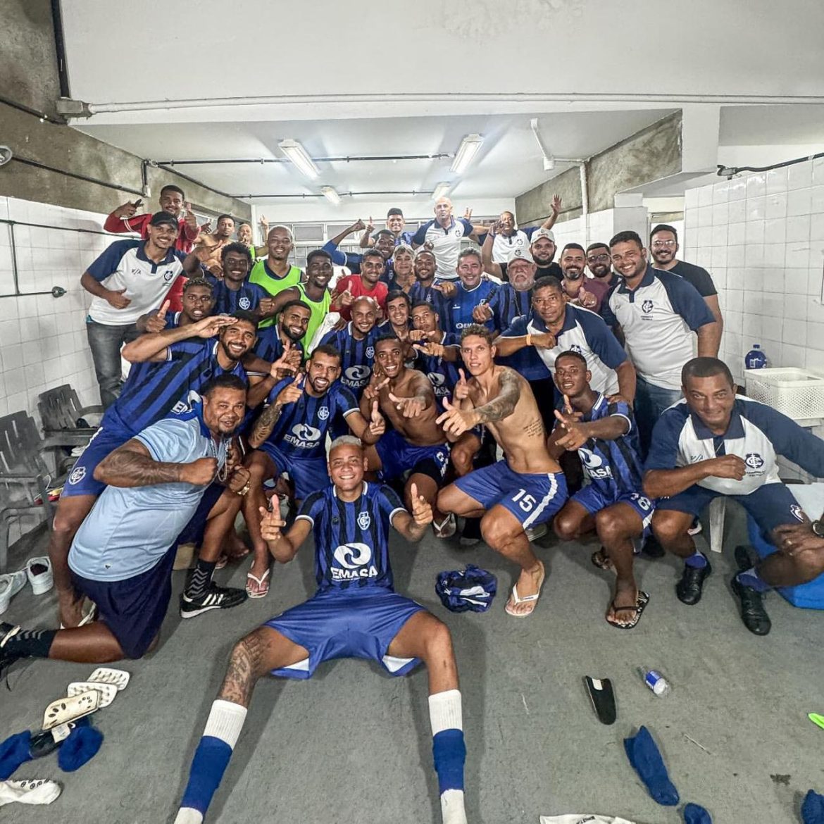 a7d353ba-1949-431e-94e2-b680c622a768